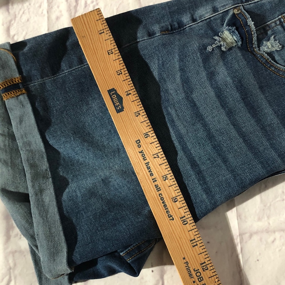 Luvamia Women's Distressed Dark Blue Jean Soft Denim Shorts size Large NWOT - Picture 8 of 11